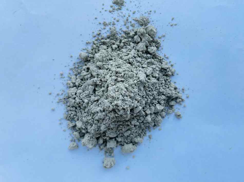綠碳化硅粉的合成、性質(zhì)與應(yīng)用：從實驗室到工業(yè)化生產(chǎn)